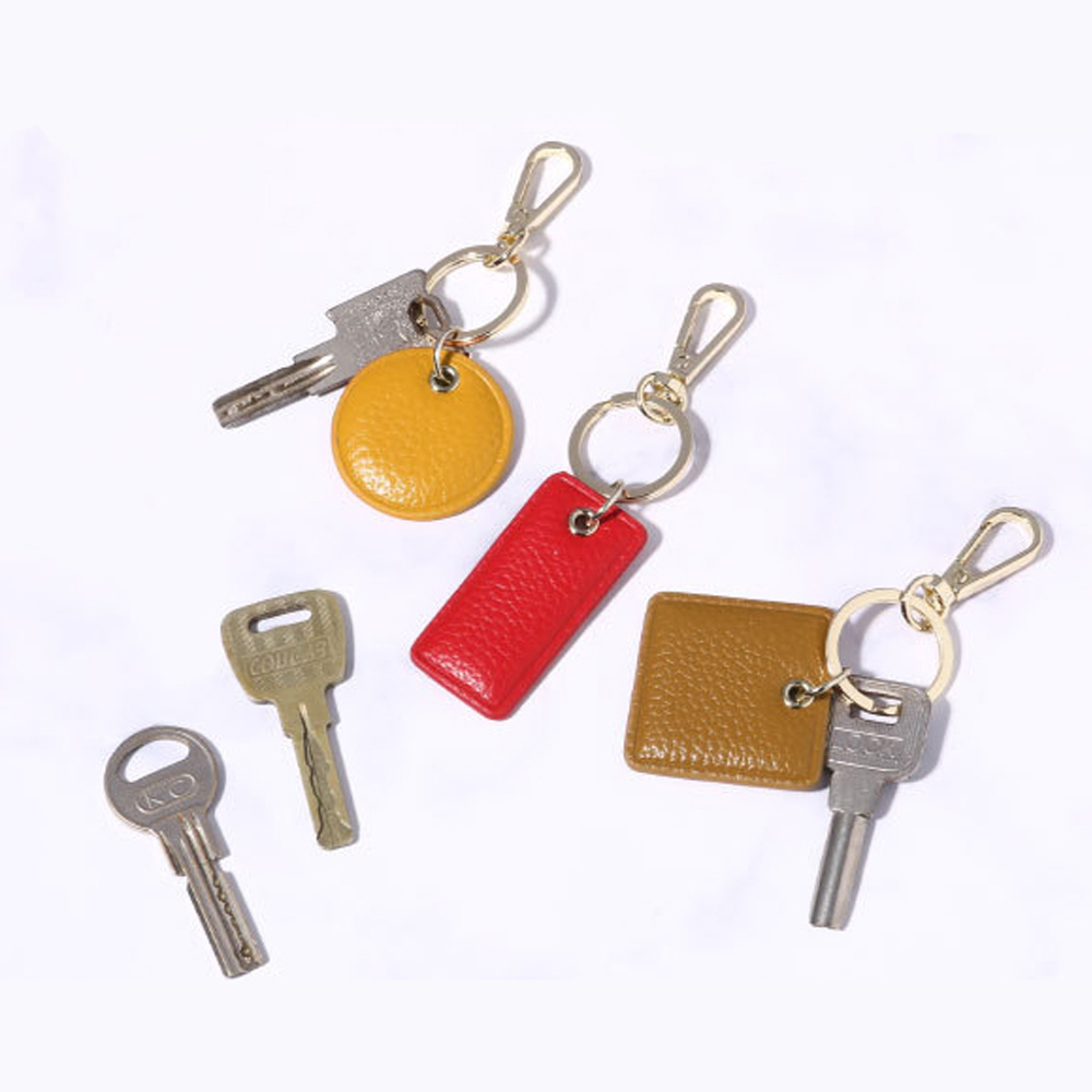 Custom Letters Leather Keychai - огляд і ціна Monogram Keychain Leather